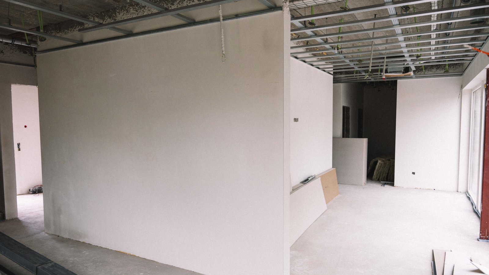 Intérieur du cabinet Dental Opus, en cours de construction